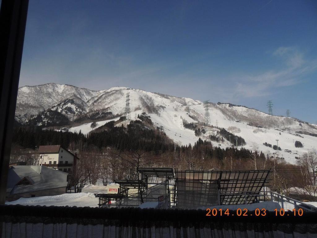 Naeba Lodge Oka Yuzawa  Zewnętrze zdjęcie